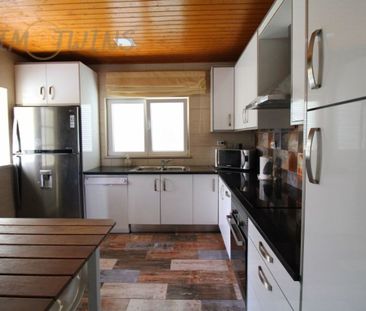 2 room luxury House for rent in Portimão, Distrito de Faro - Photo 1