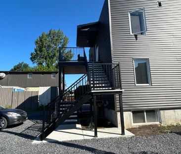 5 1/2alouer - Photo 1