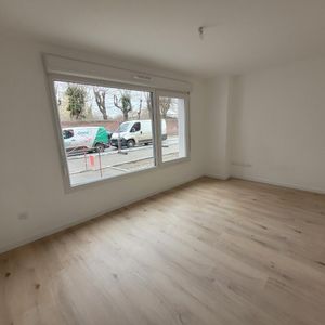 location Appartement T1 DE 24m² À LOOS - Photo 2