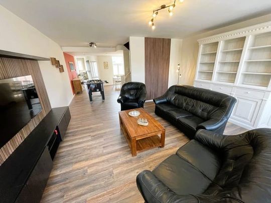 Appartement te huur - Foto 1