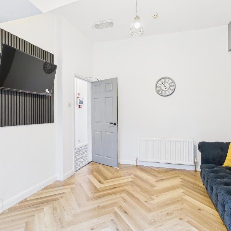 Room 1, 419 Woodstock Road, Cregagh Road, Belfast, BT6 8PW - Photo 1