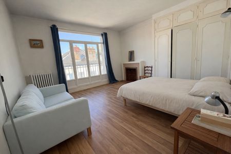 Location Appartement 3 pièces 90m² - Photo 5