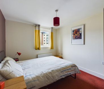 2 bedroom apartment to rent - Photo 5