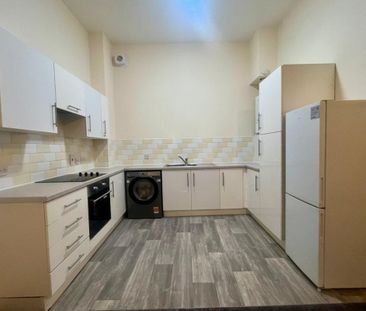 Bond Street - Photo 4