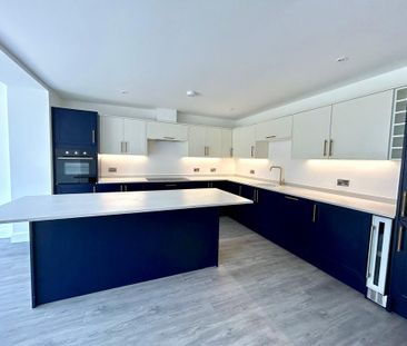3 bedroom detached house to rent - Photo 5