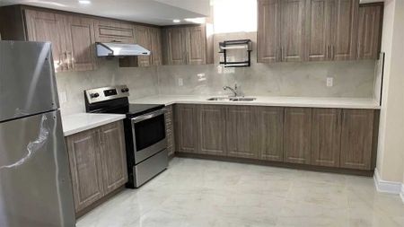 For Lease - 1 Kistler Street, Brampton, Ontario - Photo 4