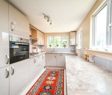 Lode Avenue, Upwell - Photo 1