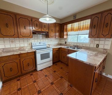 For Lease - 12 STOCCO Court, Vaughan, Ontario - Photo 3