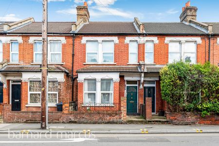 Haydons Road - Photo 2