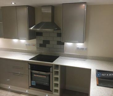 1 bedroom flat to rent - Photo 5