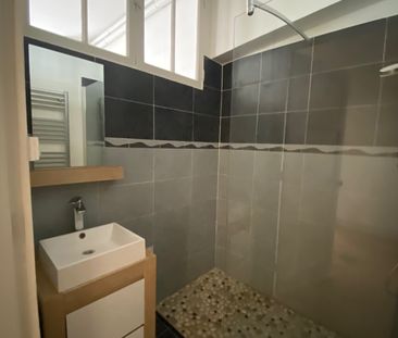 Location Appartement 2 pièces 64m² LYON 3ème - Photo 6