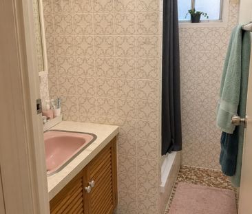 Easy-Care Living in a Quiet Duplex – Walk to Westridge - Photo 4