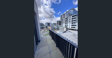 Spacious 2-Bed 2-Bath Apartment with Balcony & Secure Parking in Box Hill - Photo 4