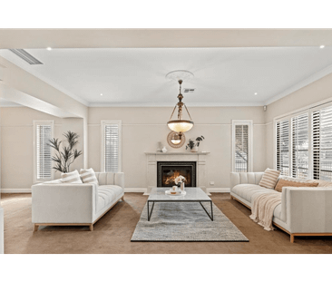 Luxury 4 Bed 4 Bath With 2 Kitchen - Photo 6