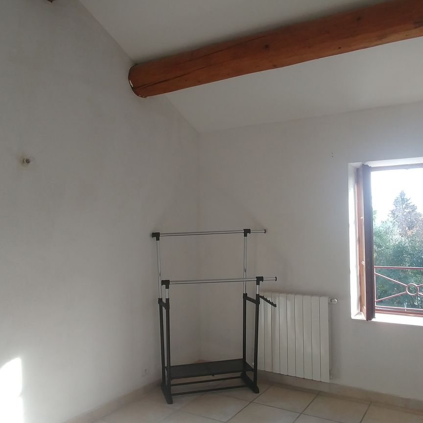 App T2 en duplex de 33m2 + cour - Photo 1