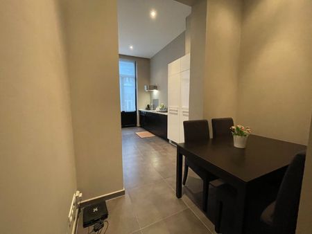 Appartement te huur - Foto 2