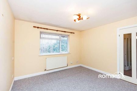 Poyle Road, Tongham, Farnham, Surrey, GU10 - Photo 3