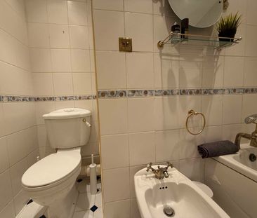 Amazing proeprty in zone 1 with living room Room E - Photo 1