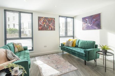 1 bedroom in a house share to rent - Photo 3