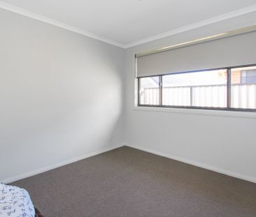 Large Family Home - Photo 2