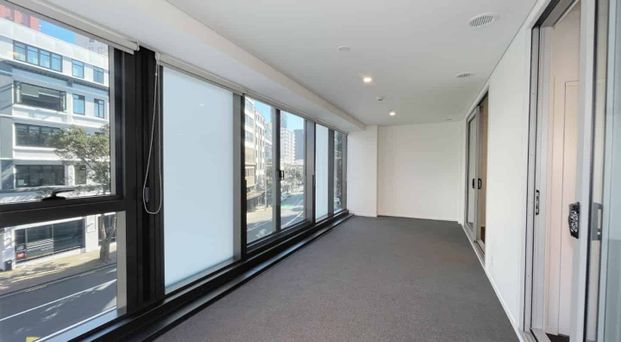 Newly renovated spacious ONE BEDROOM with Bonus Living - Photo 1