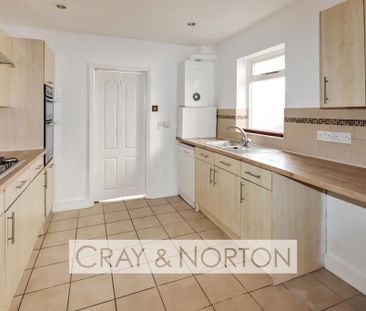 2 bedroom terraced house to rent - Photo 4