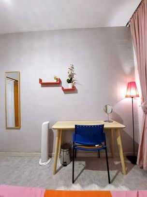 Calle de Francisco Silvela, Madrid, Community of Madrid 28028 - Photo 1