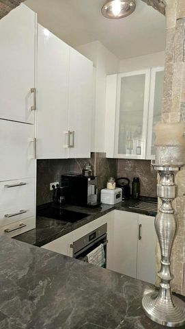 Möbliertes Studio-Apartment, große Terrasse, zentral - Foto 5