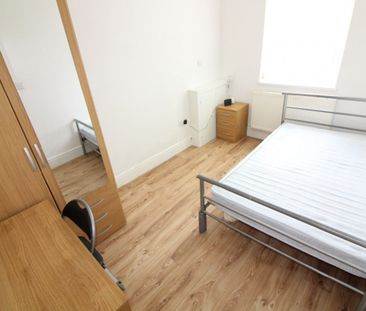 Crown Street, PRESTON, Lancashire PR1 2RU - Photo 5