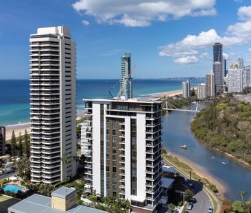 MAIN BEACH LIVING IN BOUTIQUE BUILDING - "CERULEAN" - Photo 6