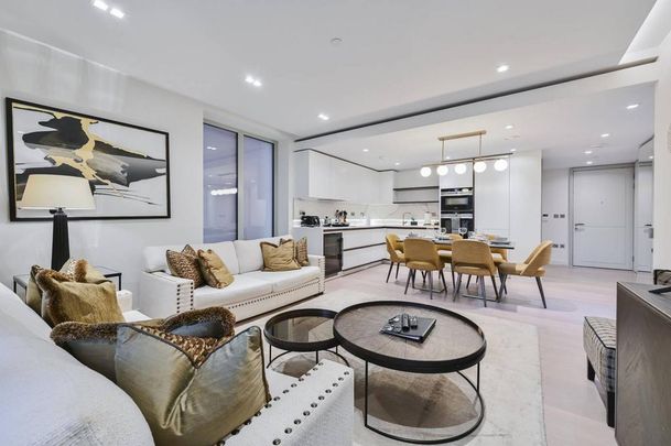 3 bedroom flat to rent - Photo 1