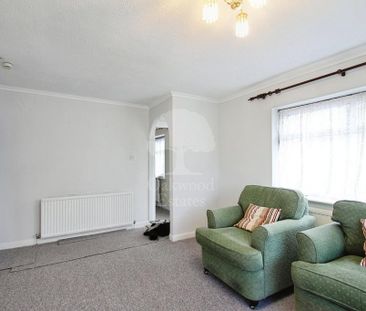 2 bedroom detached bungalow to rent - Photo 3