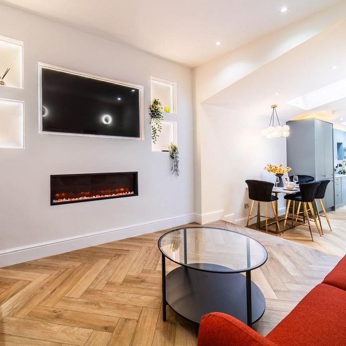 2 bedroom flat to rent - Photo 1