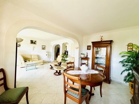 Location Appartement 2 pièces 71m² - Photo 1