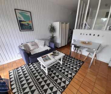 Location Appartement 1 pièce 31m² LA ROCHELLE 17000 - Photo 1