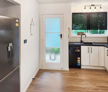 Silverstream Living - Photo 1