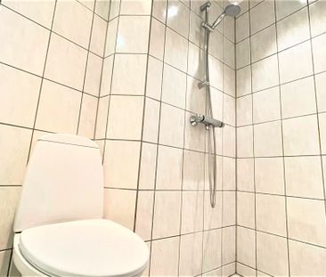 Stor, lys 3-værelses lejlighed - Photo 4