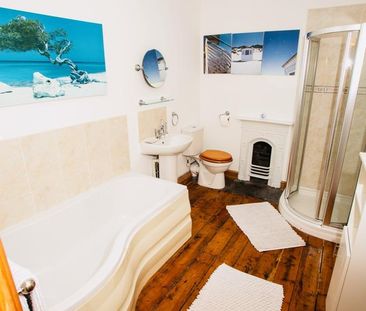 3 bedroom terraced house to rent - Photo 3