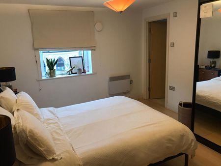 Holland Gardens, Brentford - Photo 4