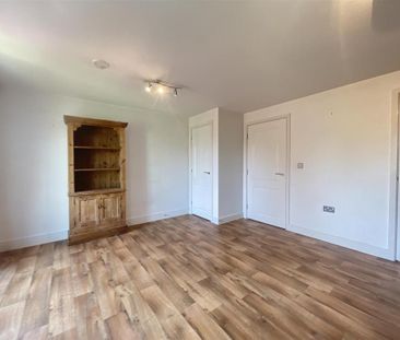 3 bedroom duplex to rent - Photo 1