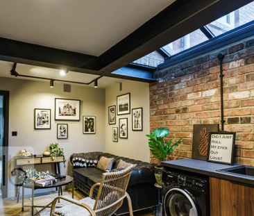 1 bedroom in a house share to rent - Photo 1