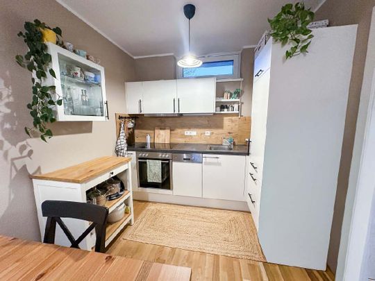 Moderne Wohnung in ruhiger Lage nahe dem Zentrum von Feldbach …! - Foto 1