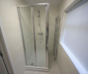 1 bedroom in a house share to rent - Photo 6