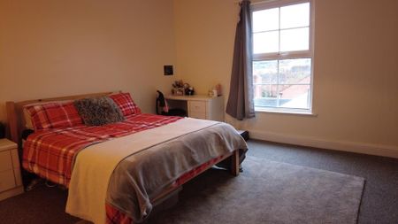 1 bedroom flat to rent - Photo 4