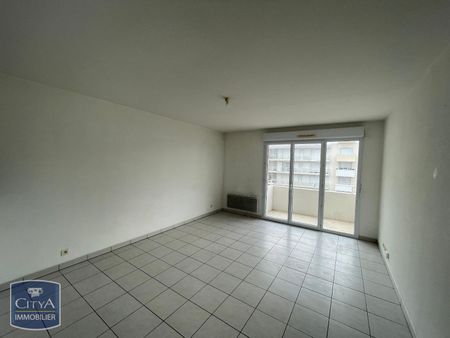 Location Appartement 2 pièces 42m² POITIERS 86000 - Photo 4