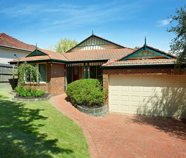 10 Yongala Street, Balwyn - Photo 2