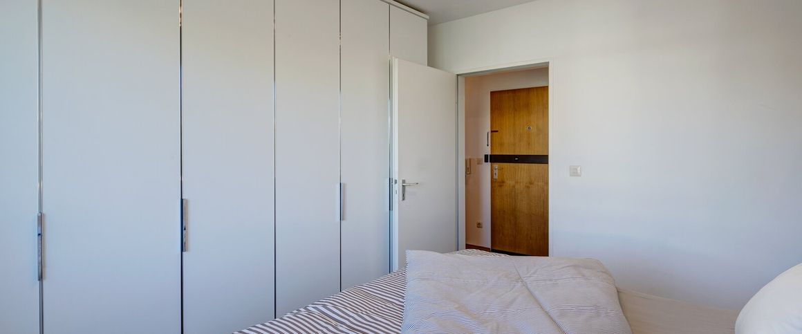Bright furnished 2-room apartment in Moosach - Photo 1