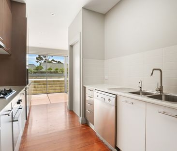90G Delmar Parade, Dee Why NSW 2099 - House For Rent | Domain - Photo 3