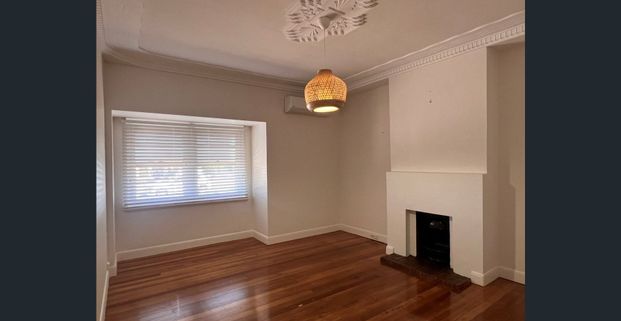 Perfect blend of the old and the new! - Photo 1