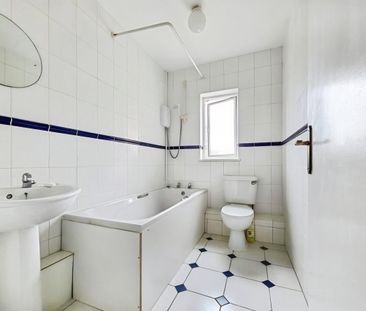 Two-Bedrooms Apartment - Photo 2